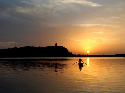 孤峰夕照